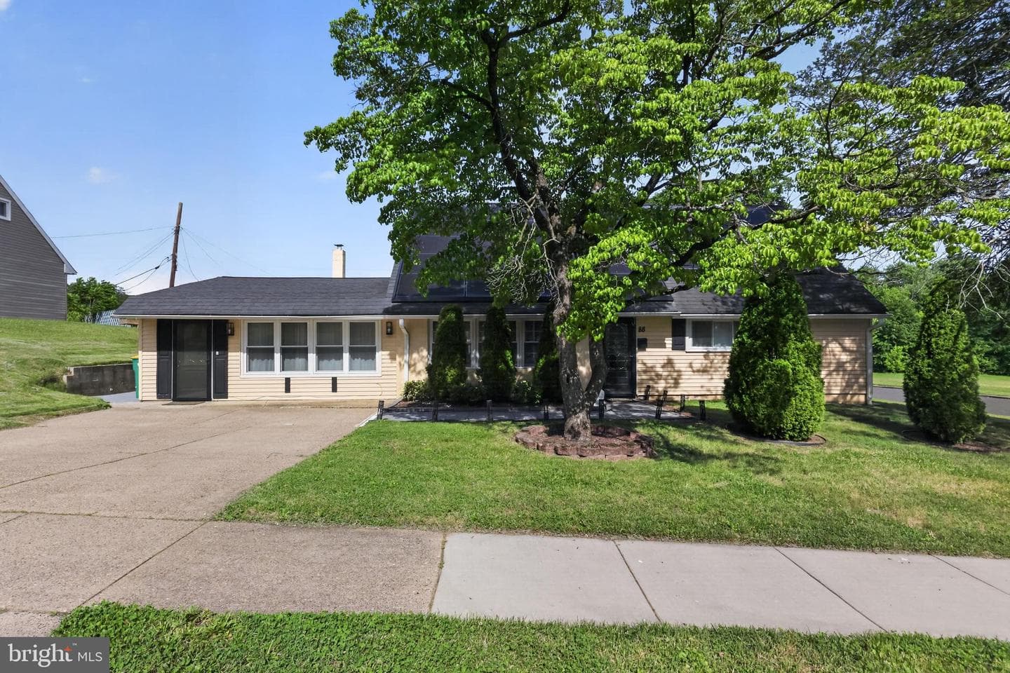 88 Cobalt Cross Road photo 4