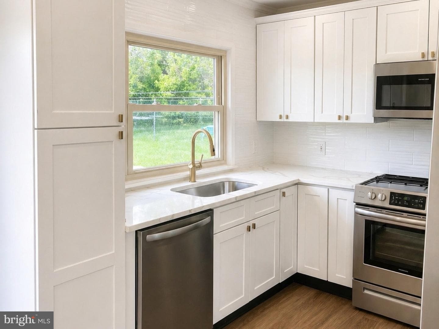 204 Kenwood S, Levittown
