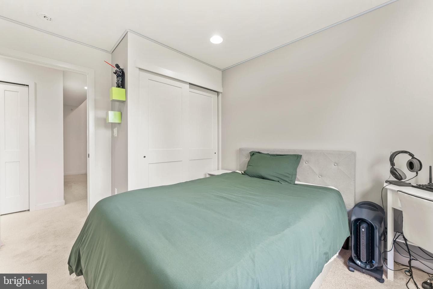 8 Sienna Place photo 34