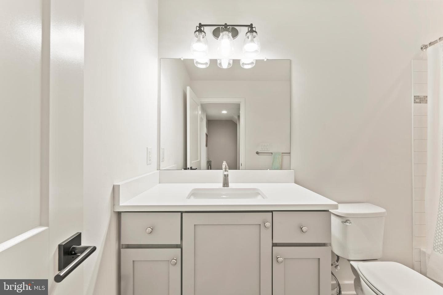 8 Sienna Place photo 39