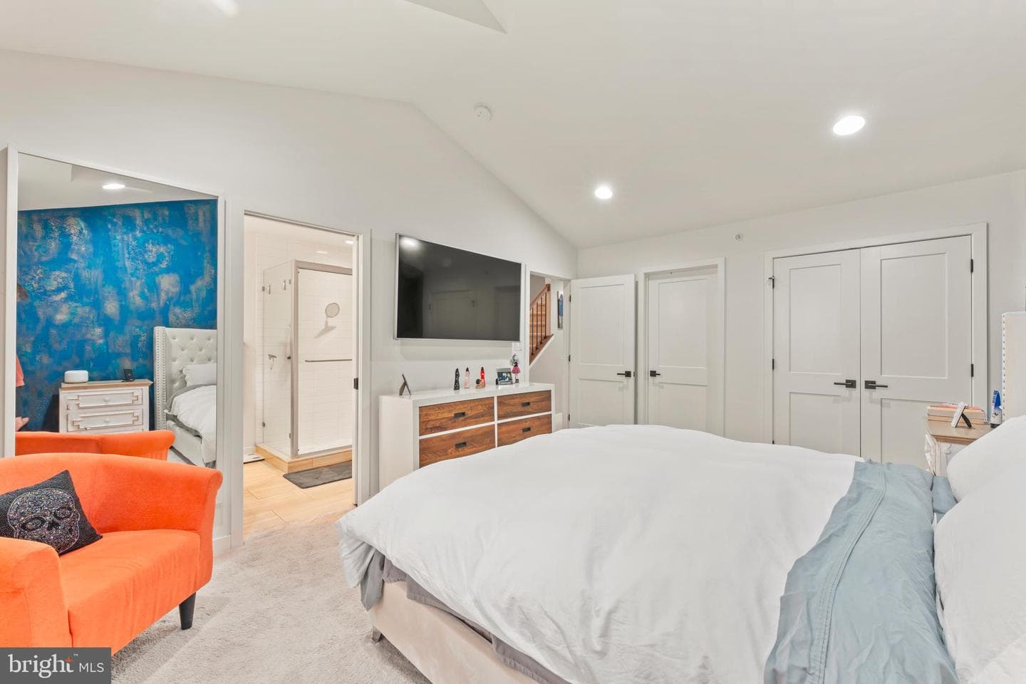 8 Sienna Place photo 42