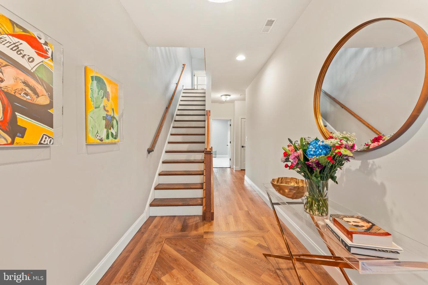 8 Sienna Place photo 9