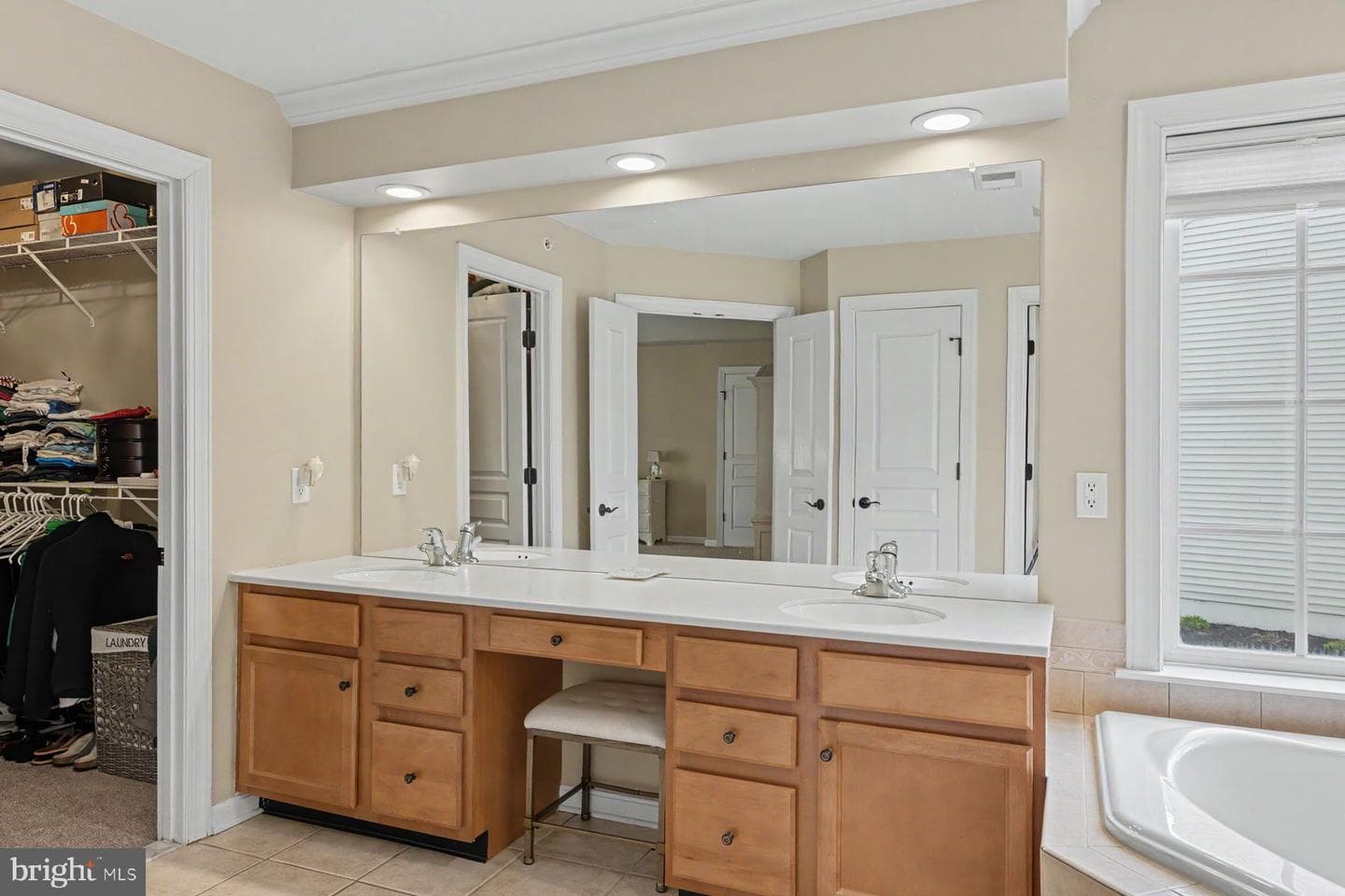 2818 Mountain Laurel Drive photo 50