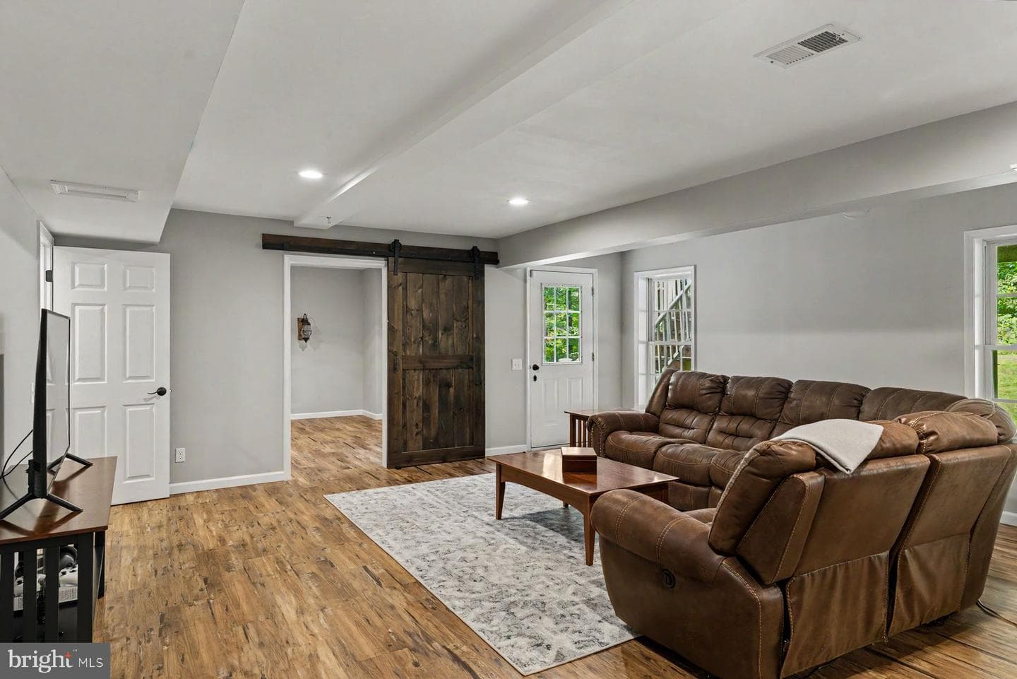 2818 Mountain Laurel Drive photo 66