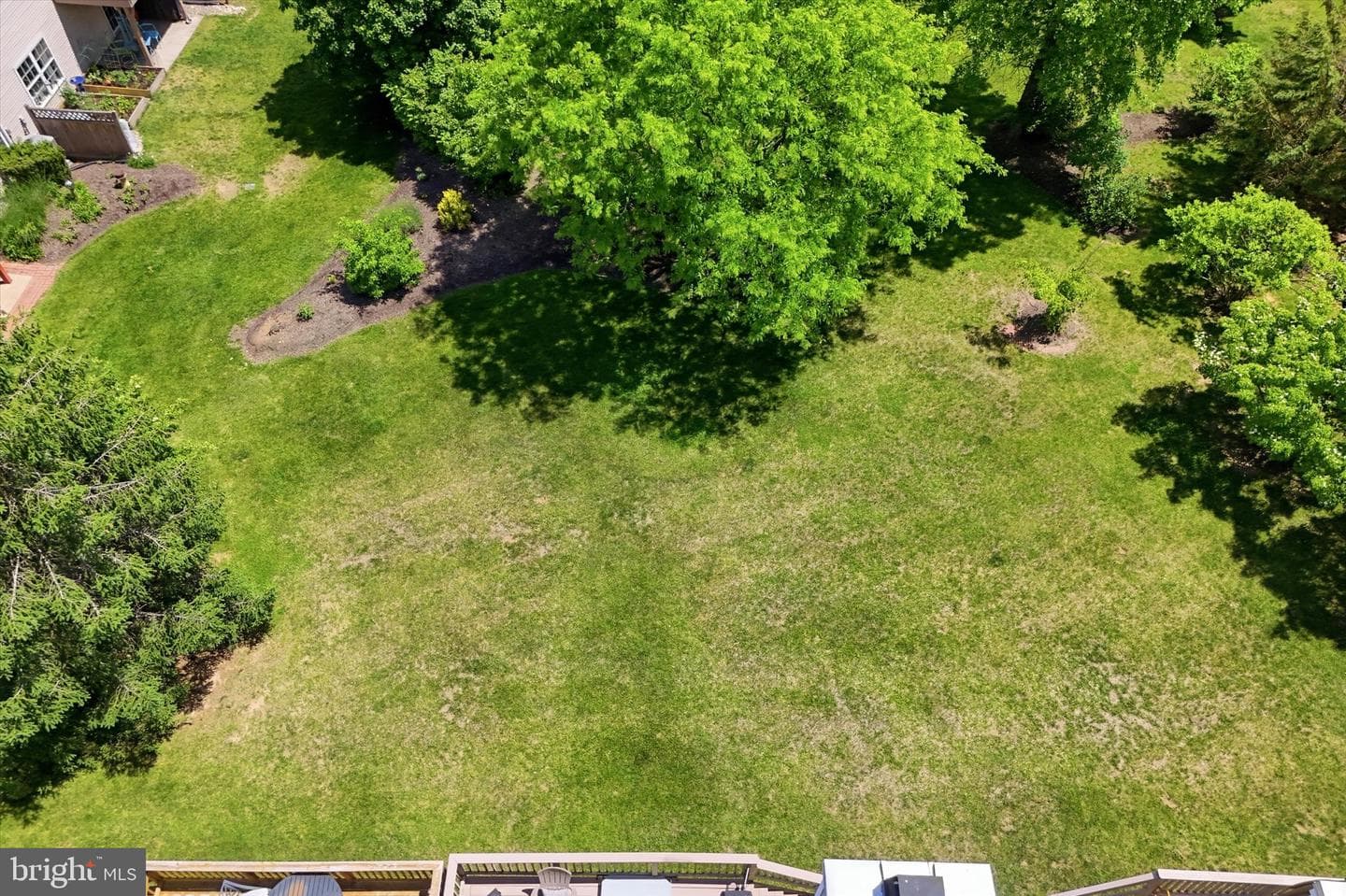 53 Dispatch Drive photo 35