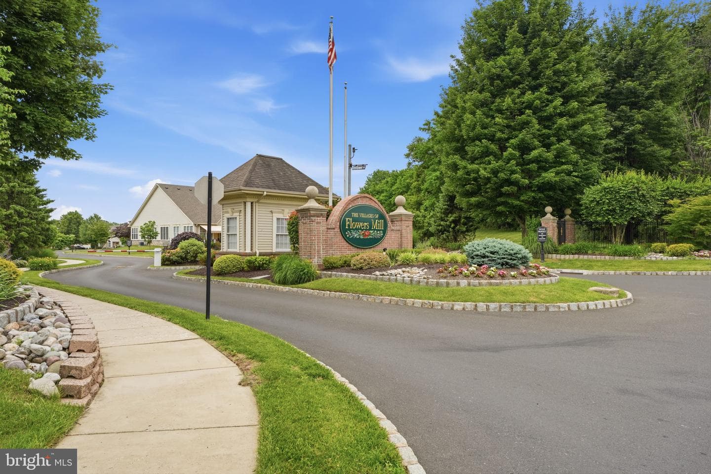 709 Daylily Drive photo 28