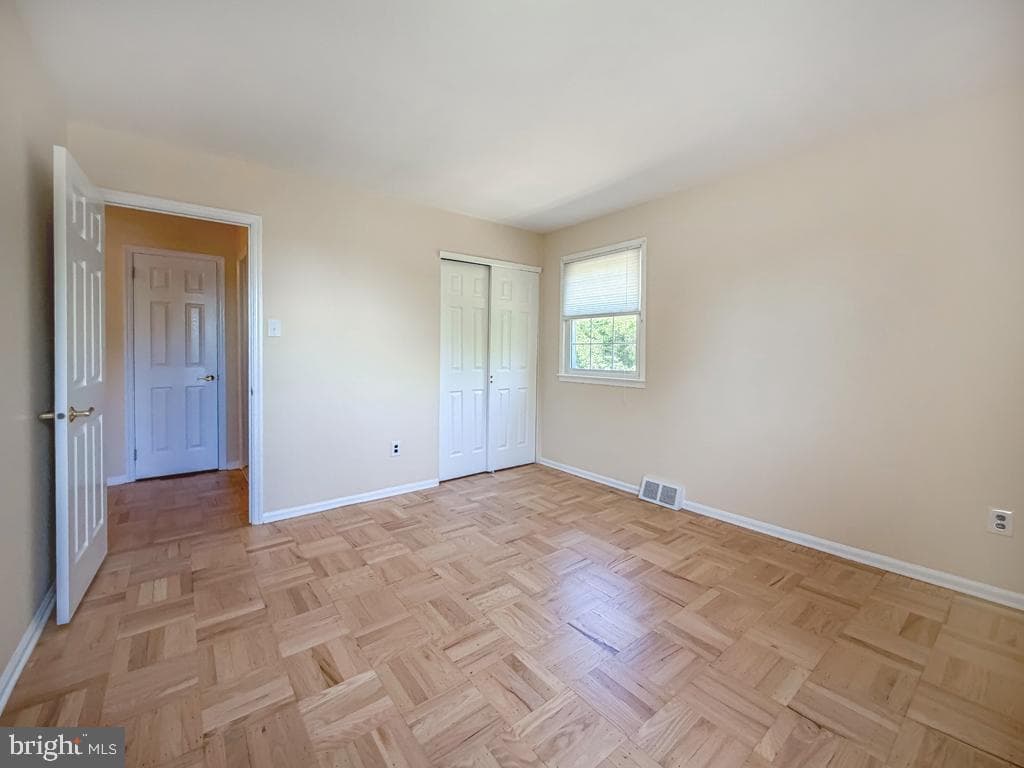 16 Upton Lane photo 40