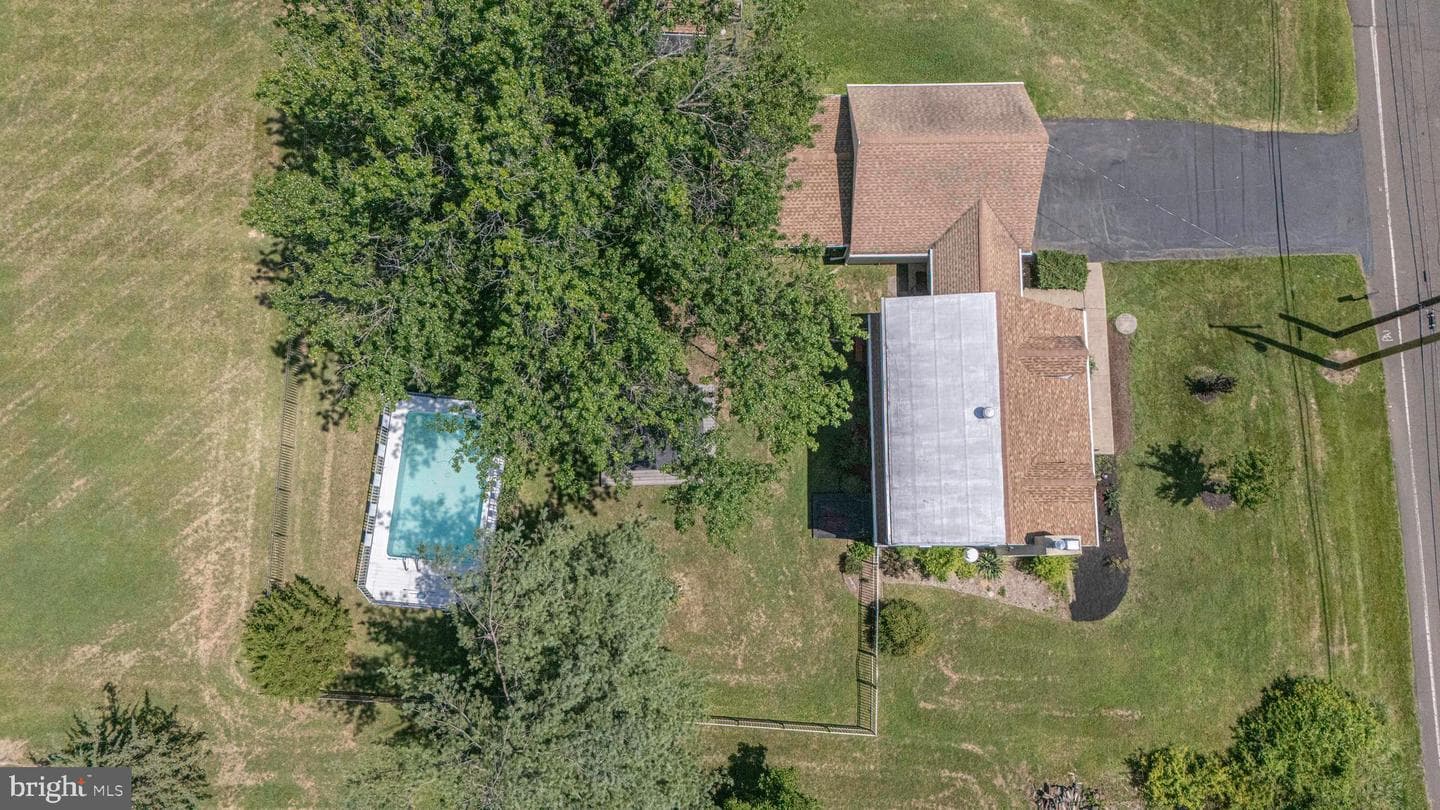 28 Twining Bridge Road photo 63