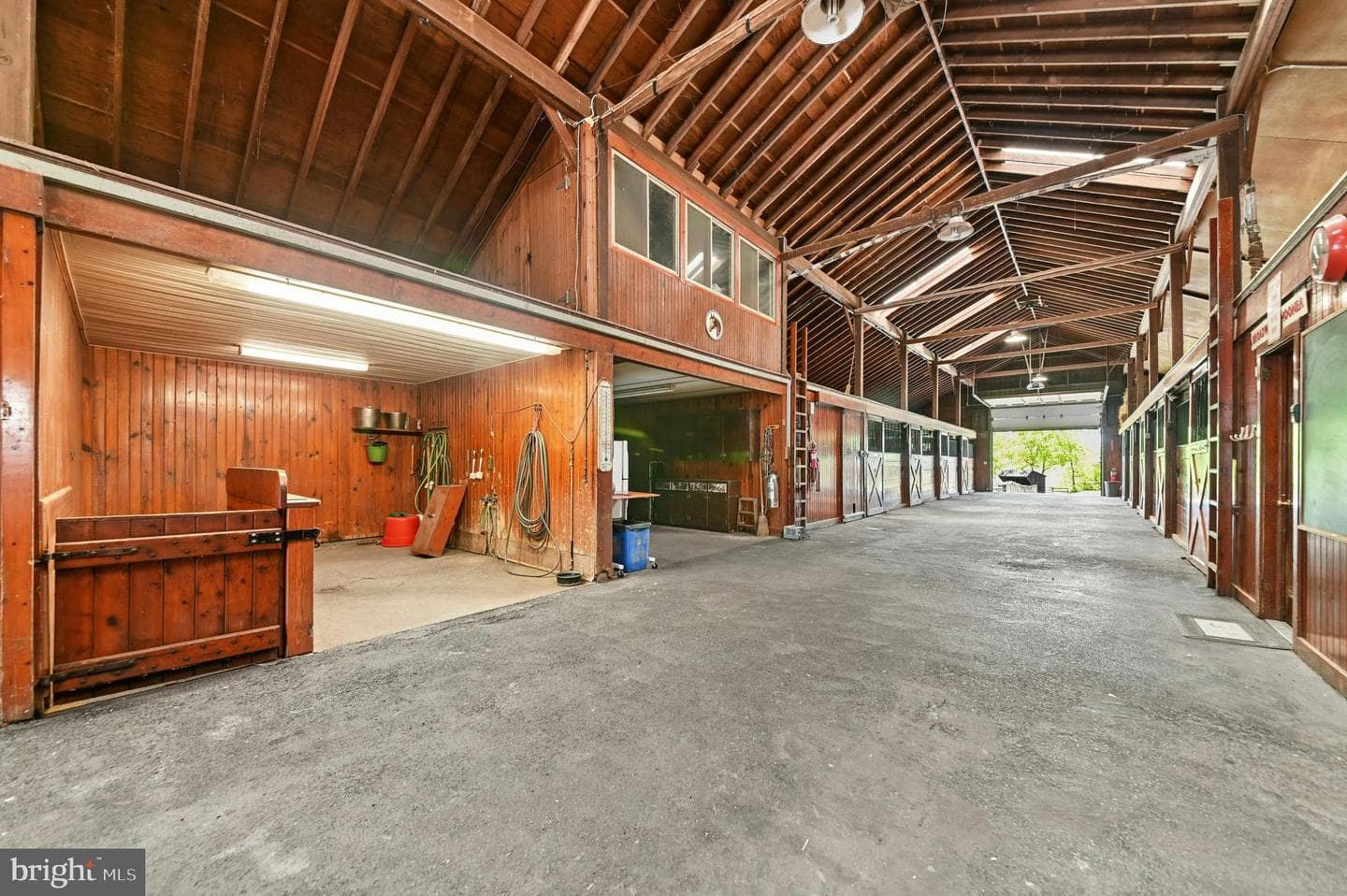 1194 Street Road photo 45