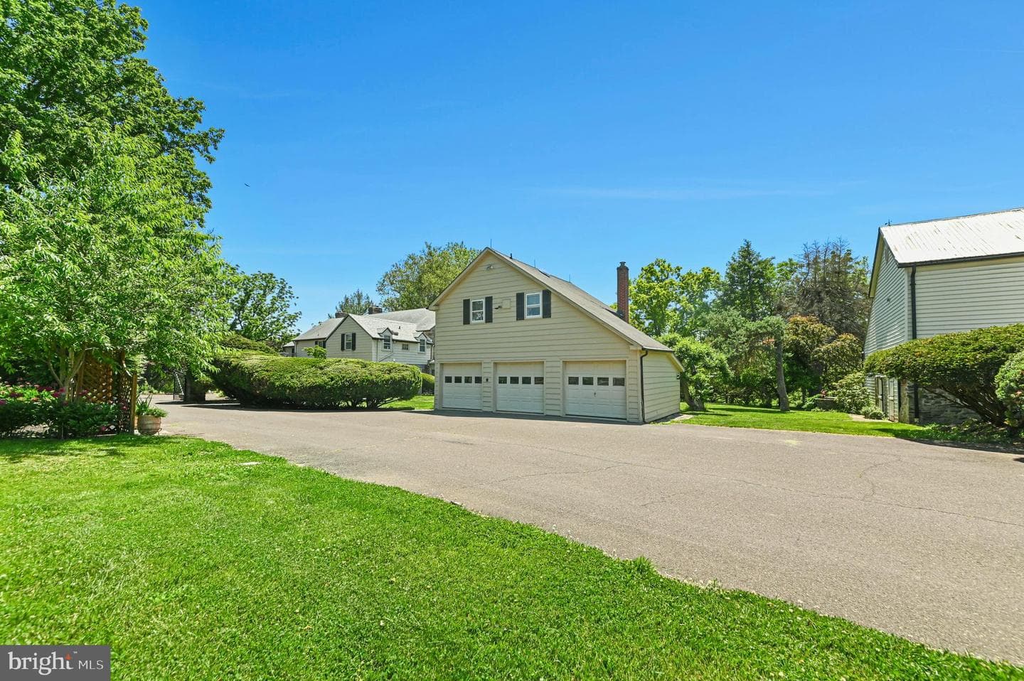 1194 Street Road photo 50