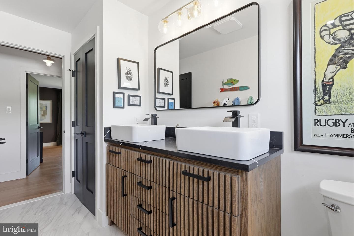 33 Woodhill Road photo 30