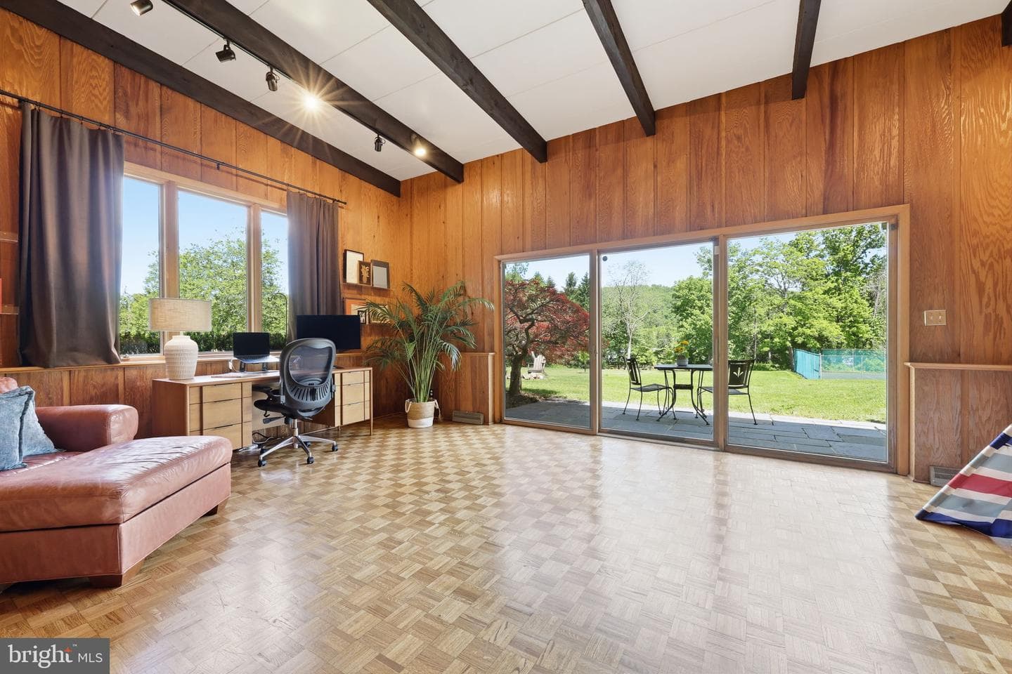 33 Woodhill Road photo 42