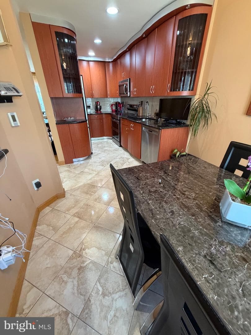2703 Sterling Road photo 14