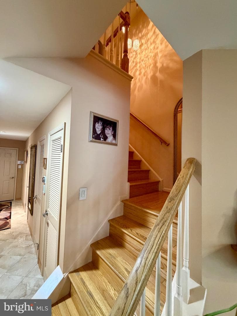 2703 Sterling Road photo 24