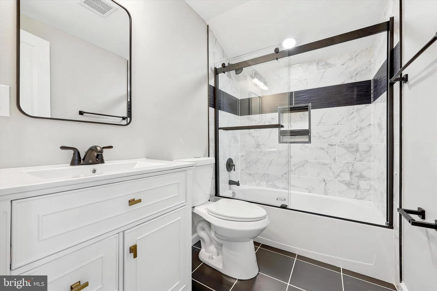101 Kingwood Lane photo 8