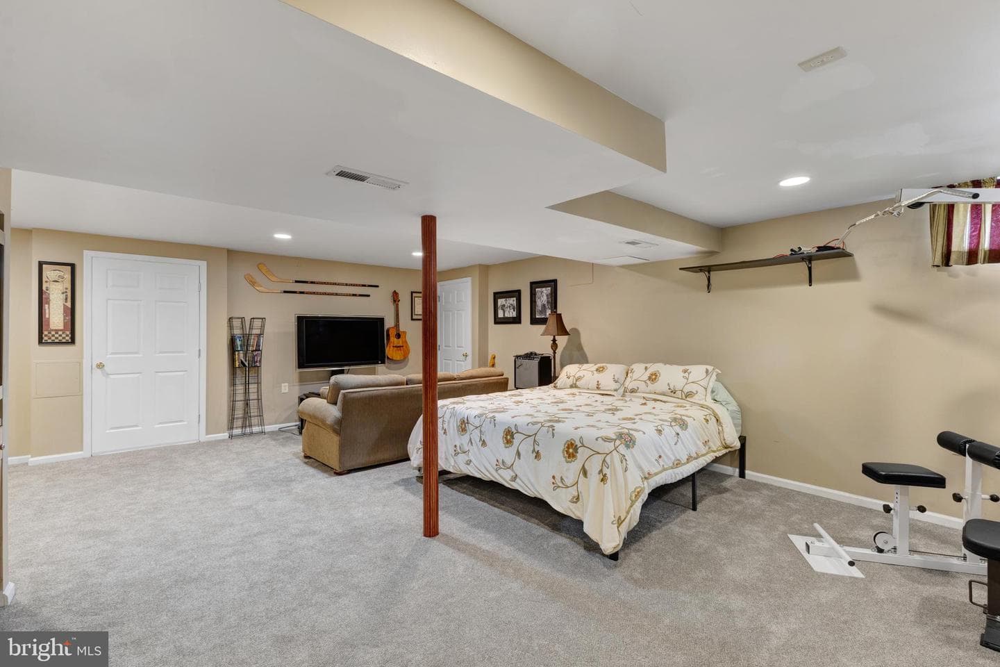11 Gunning Lane photo 32