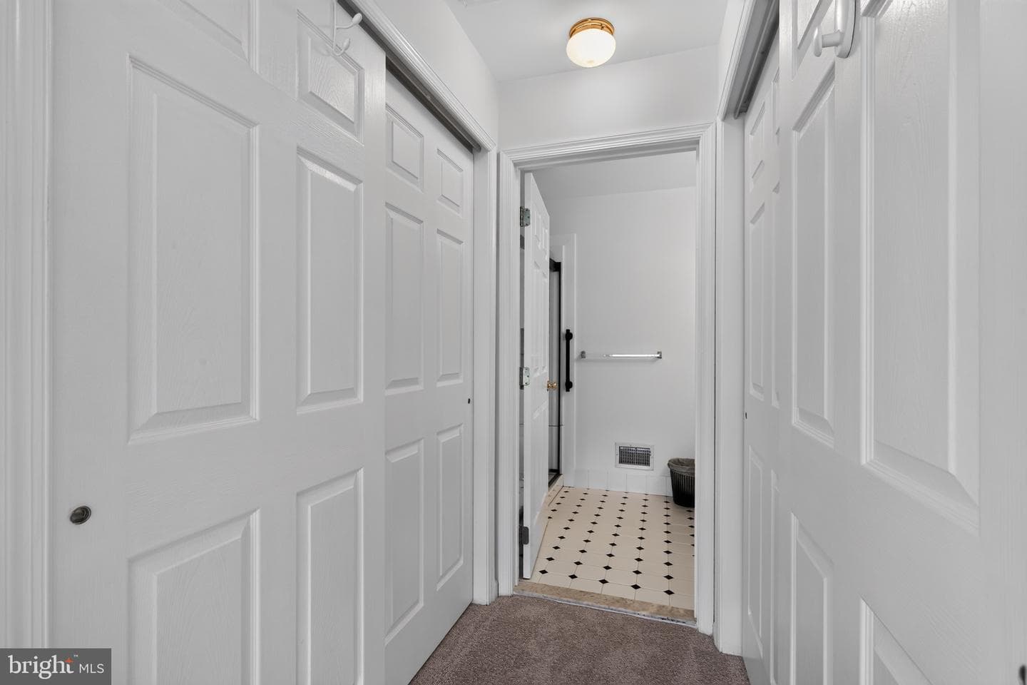 327 Eagle Court #201 photo 25