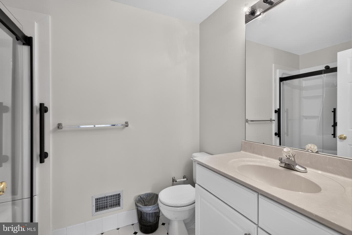 327 Eagle Court #201 photo 26