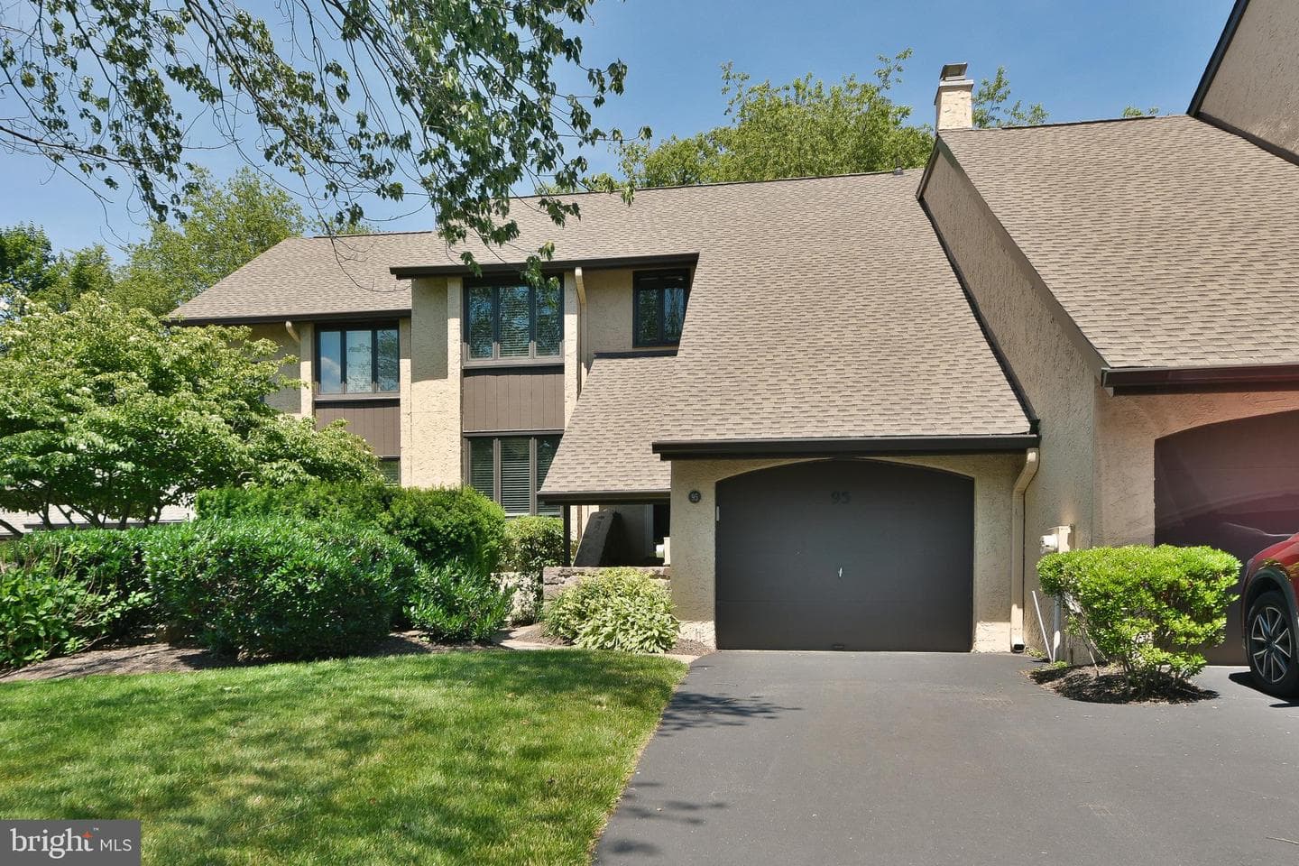 95 Golf Club Drive photo 3