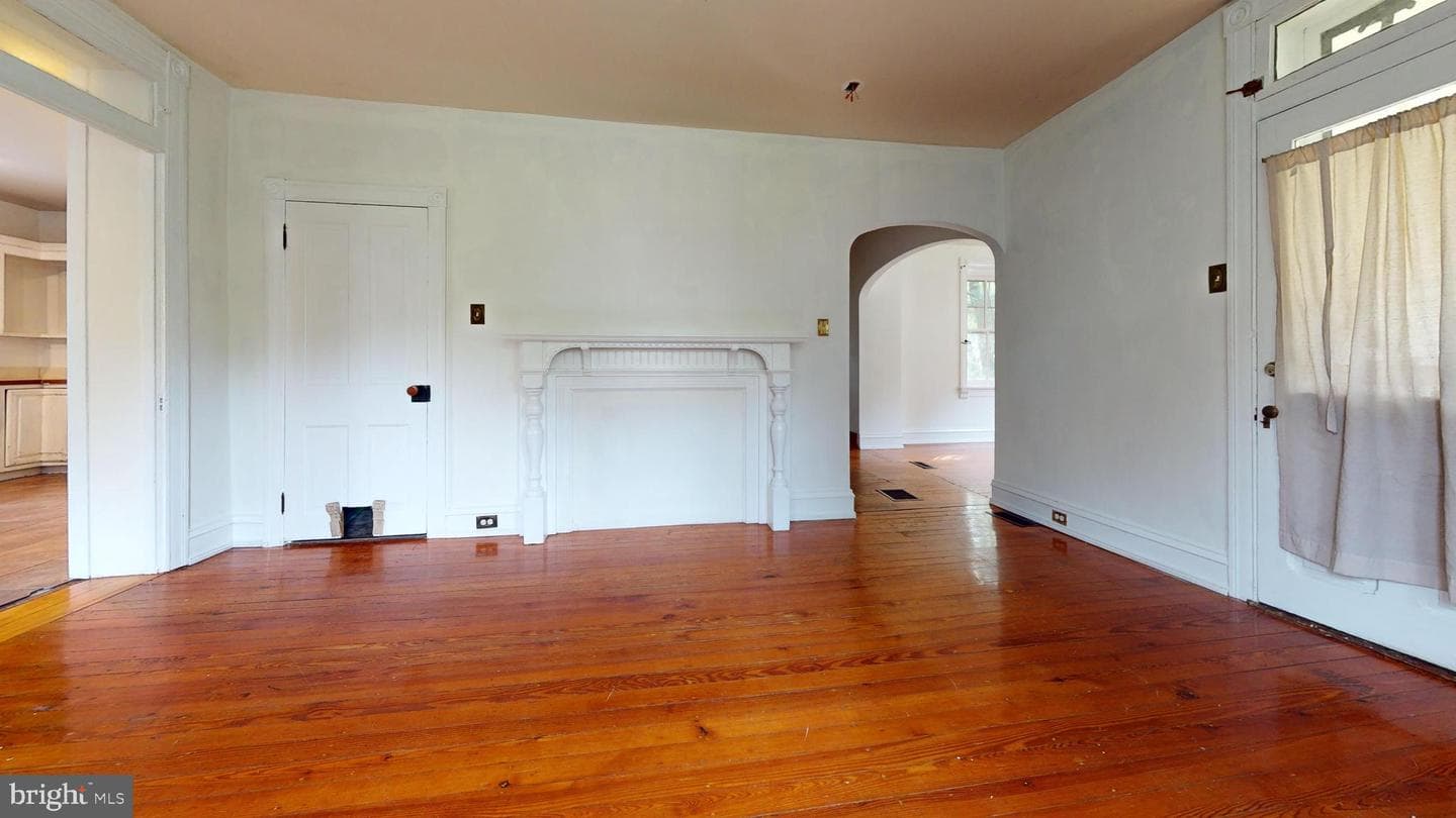 3162 Bedminster Road photo 6