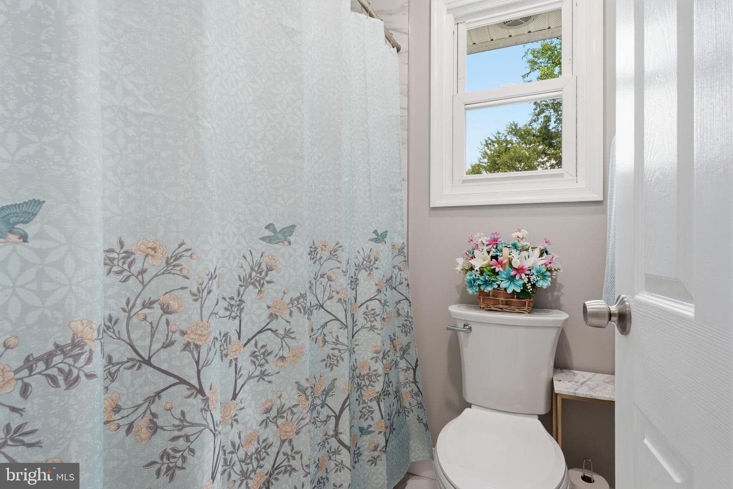 688 Fairfield Drive photo 21