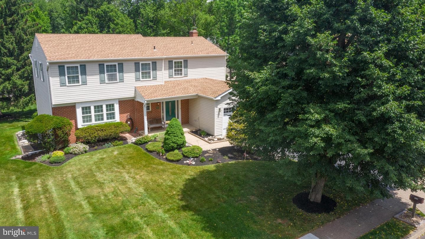 1928 Appaloosa Road photo 3