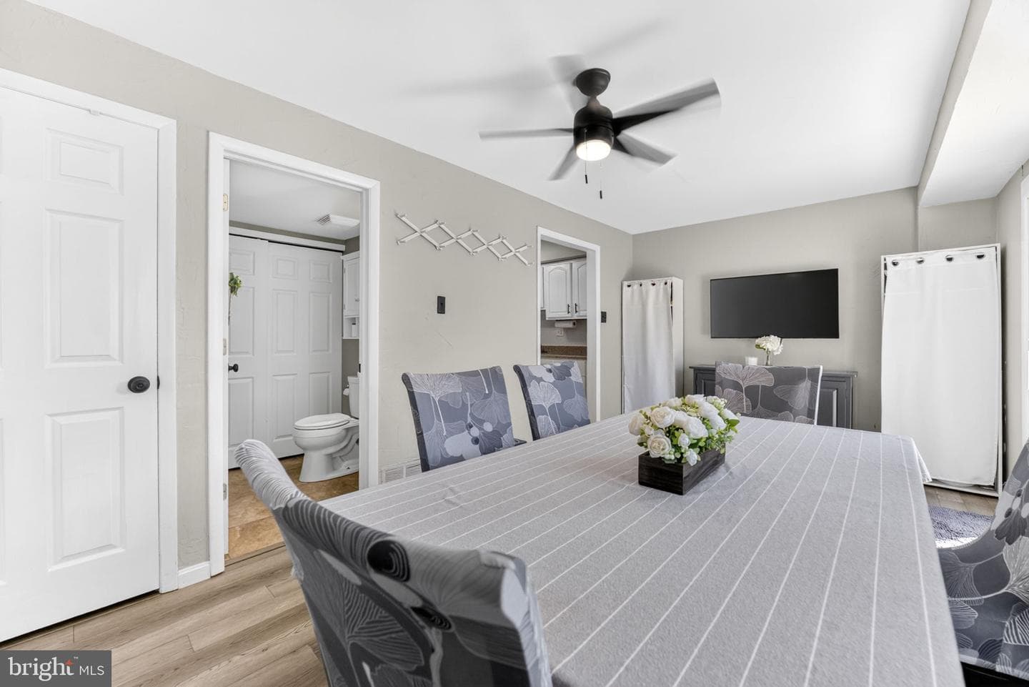 5725 Cavalier Court photo 16