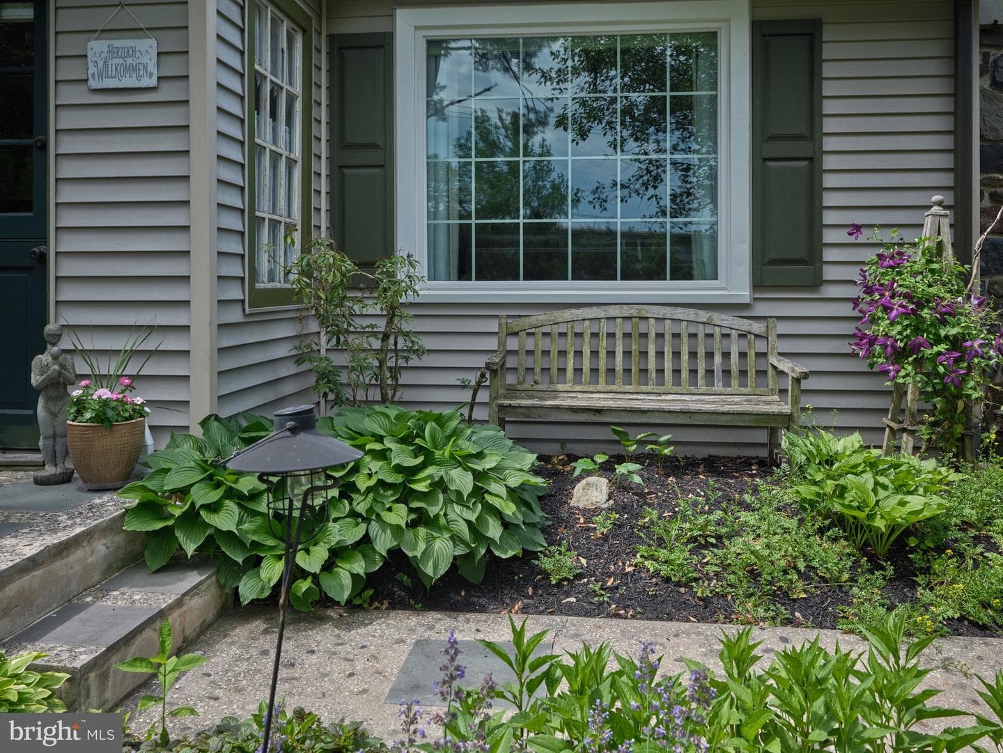 1490 River Road photo 28