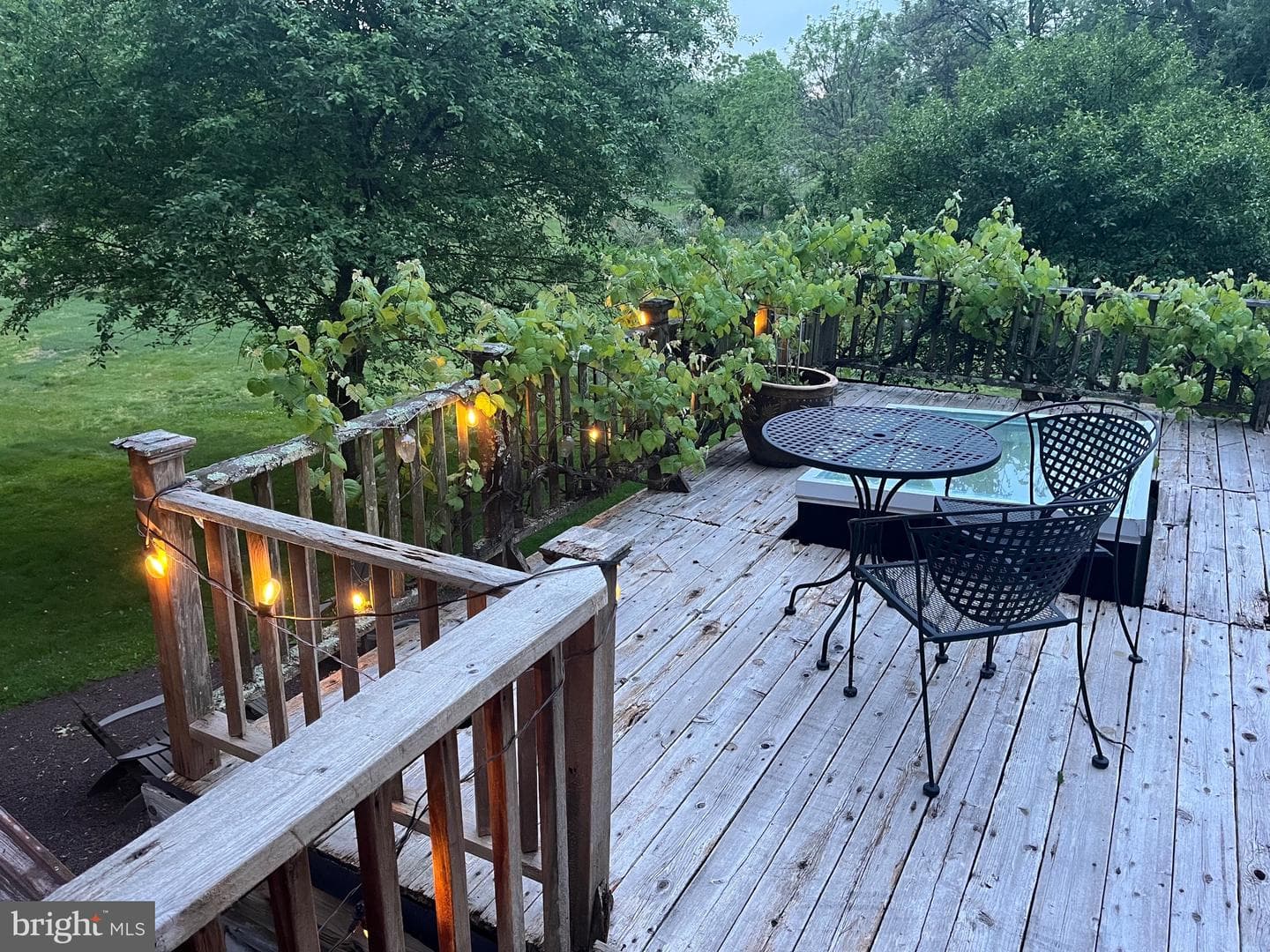 1490 River Road photo 38