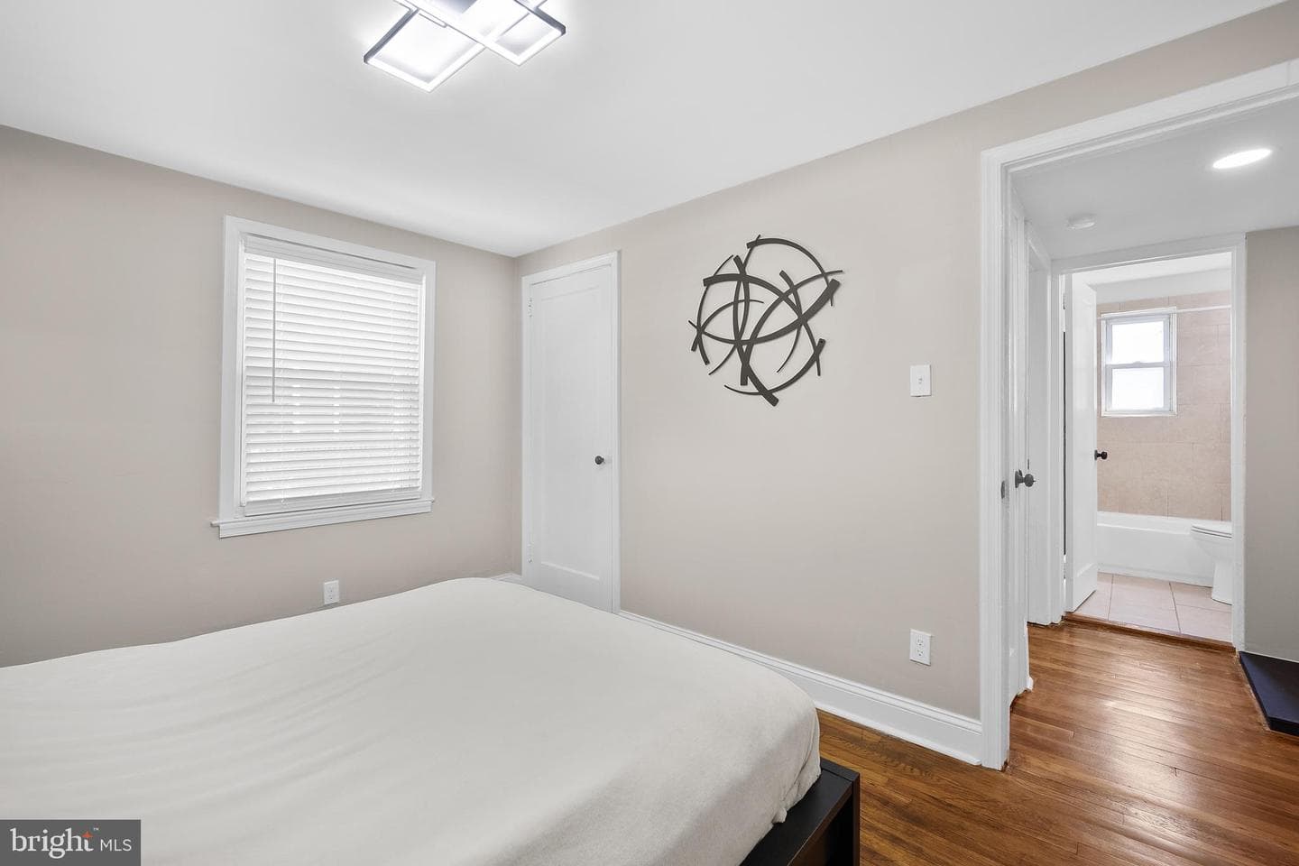 2203 Liberator Street photo 11