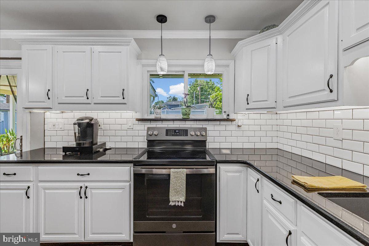 46 Twin Oak Drive photo 10