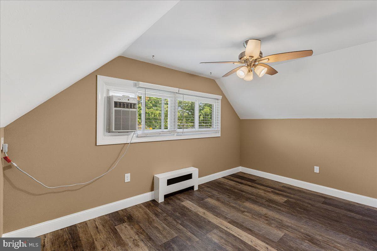 46 Twin Oak Drive photo 19