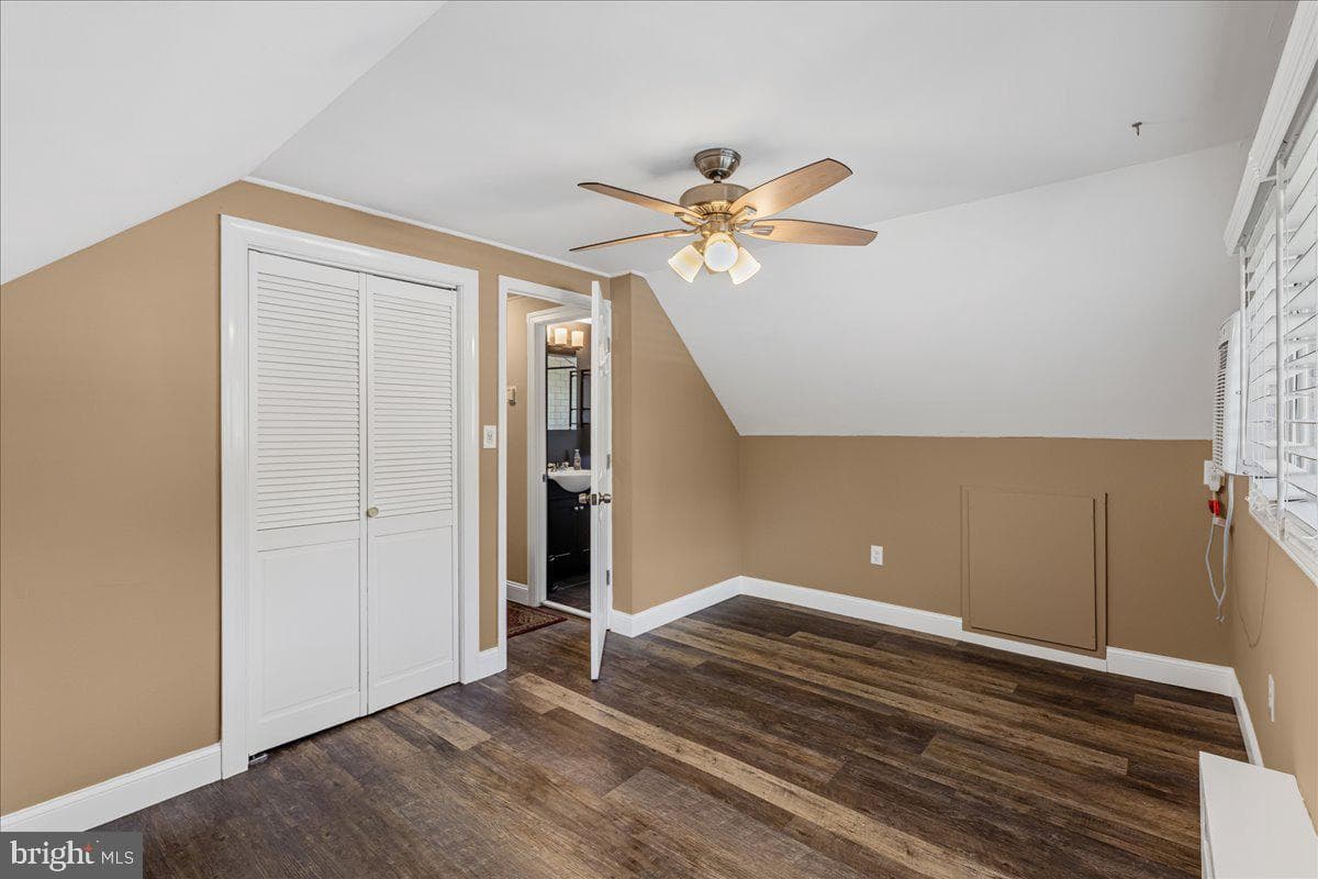 46 Twin Oak Drive photo 20