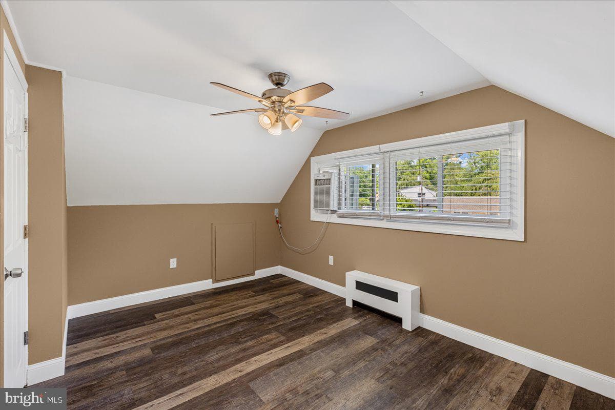 46 Twin Oak Drive photo 21
