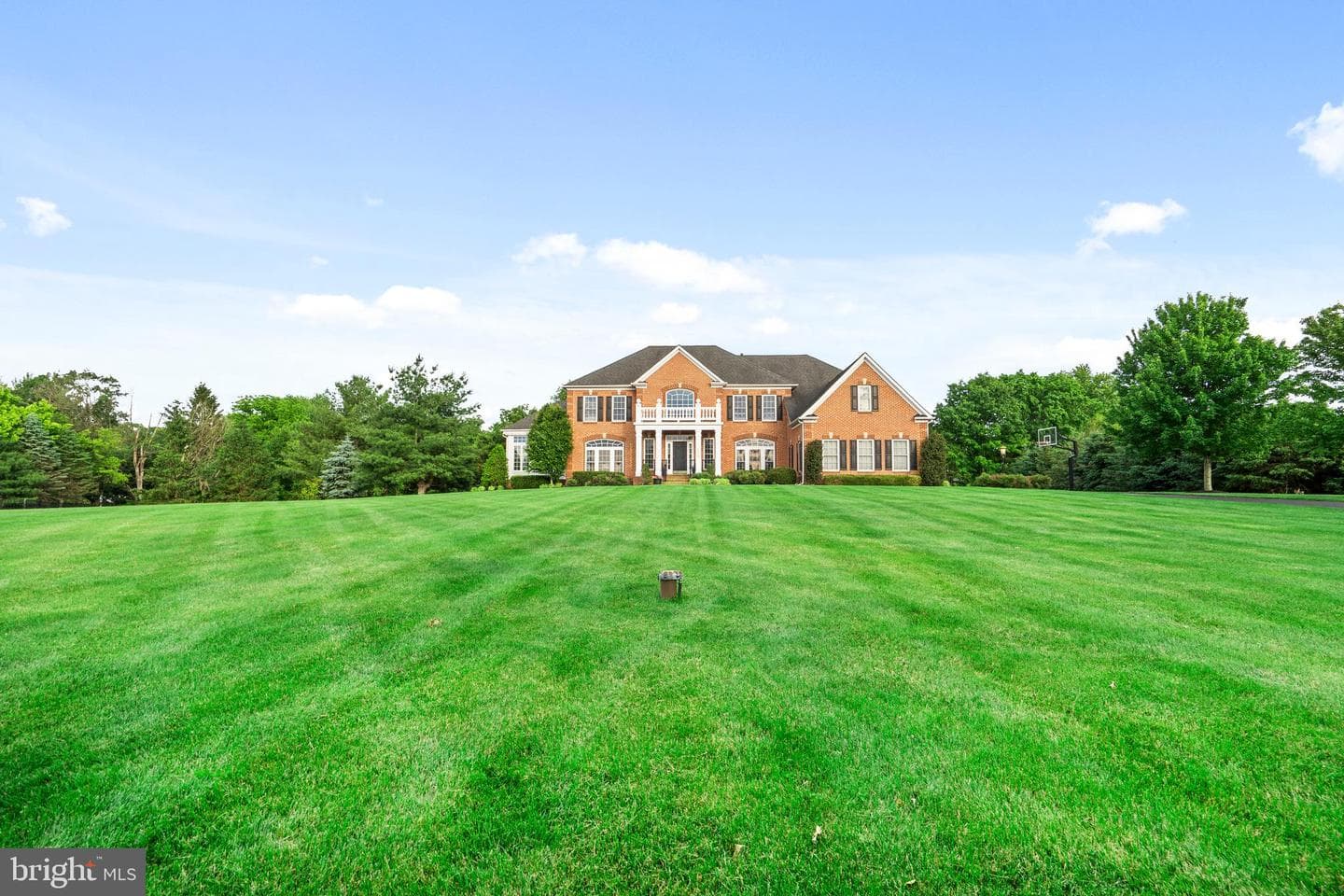 161 Parsons Lane photo 3