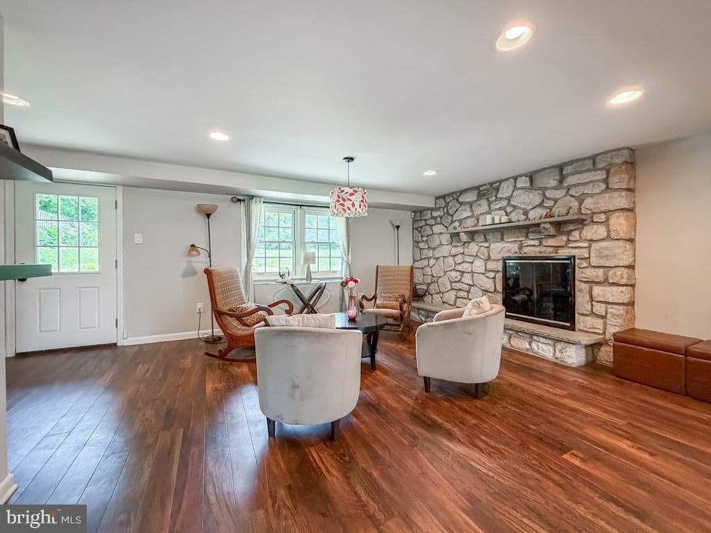 1168 Temple Drive photo 22