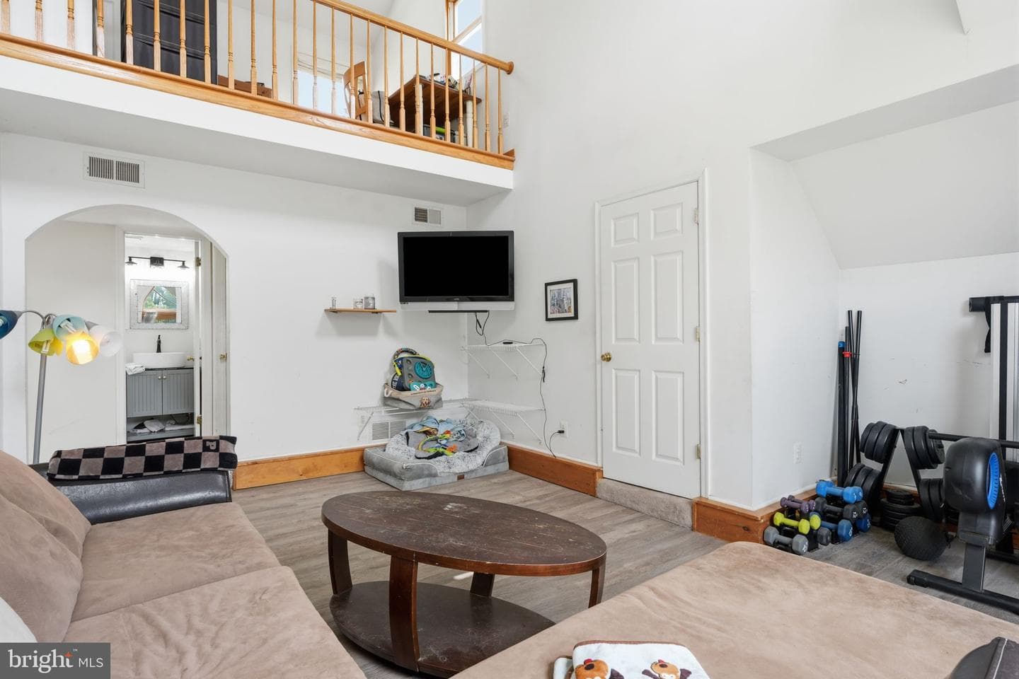 2028 Chatham Drive photo 16