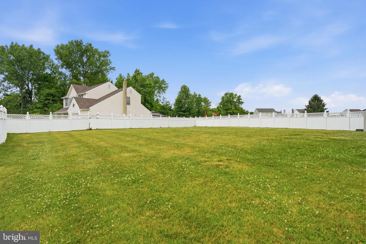 2028 Chatham Drive photo 38