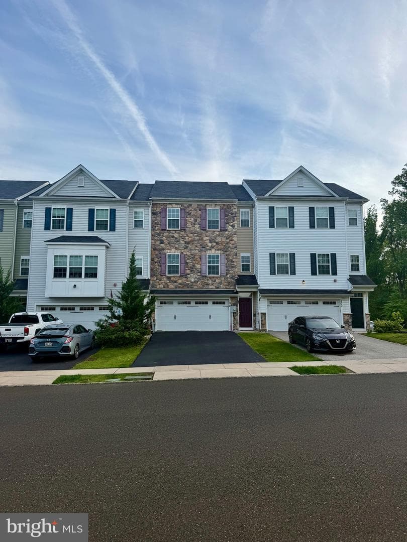102 Master Avenue, Feasterville Trevose