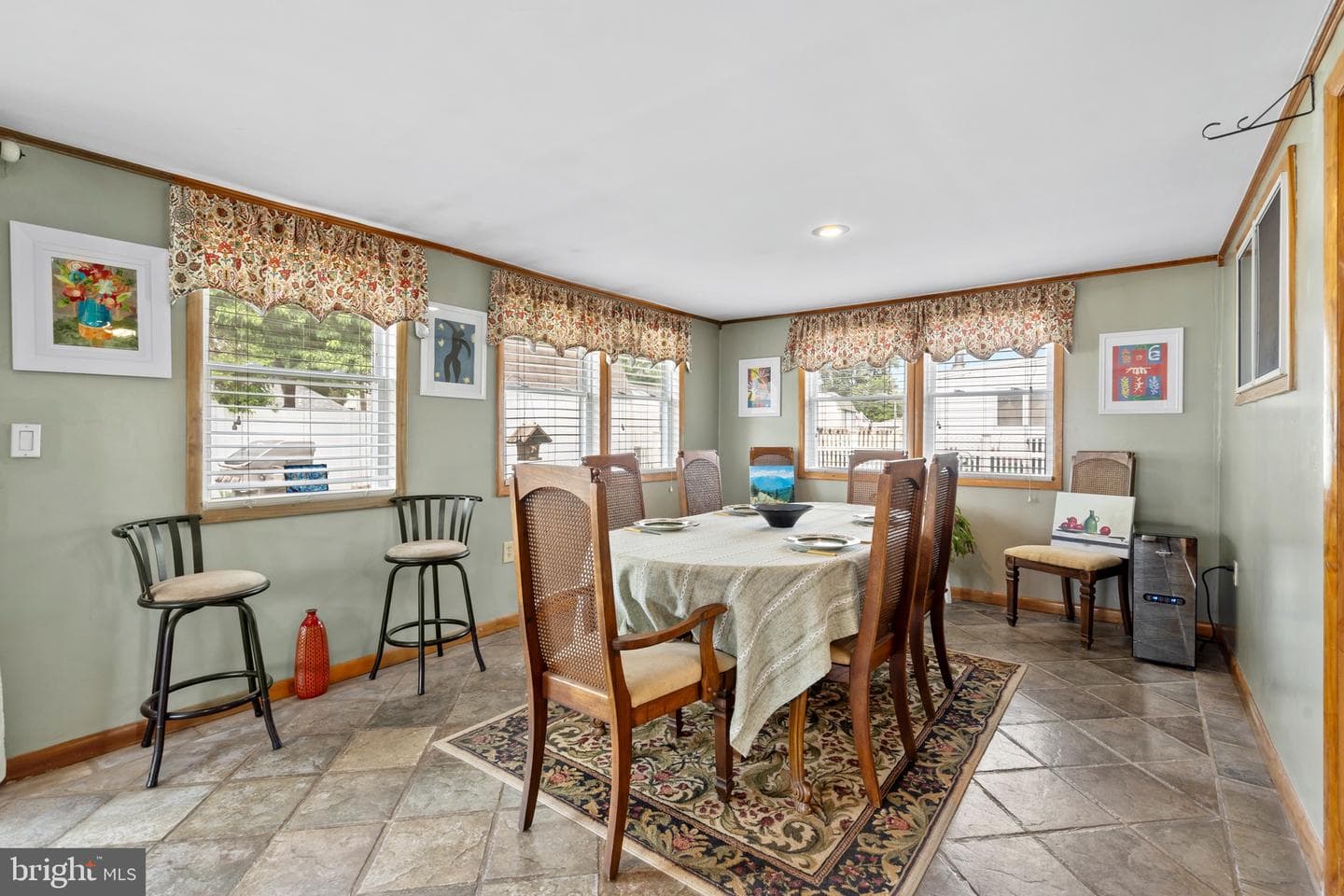 7 Misty Pine Road photo 4