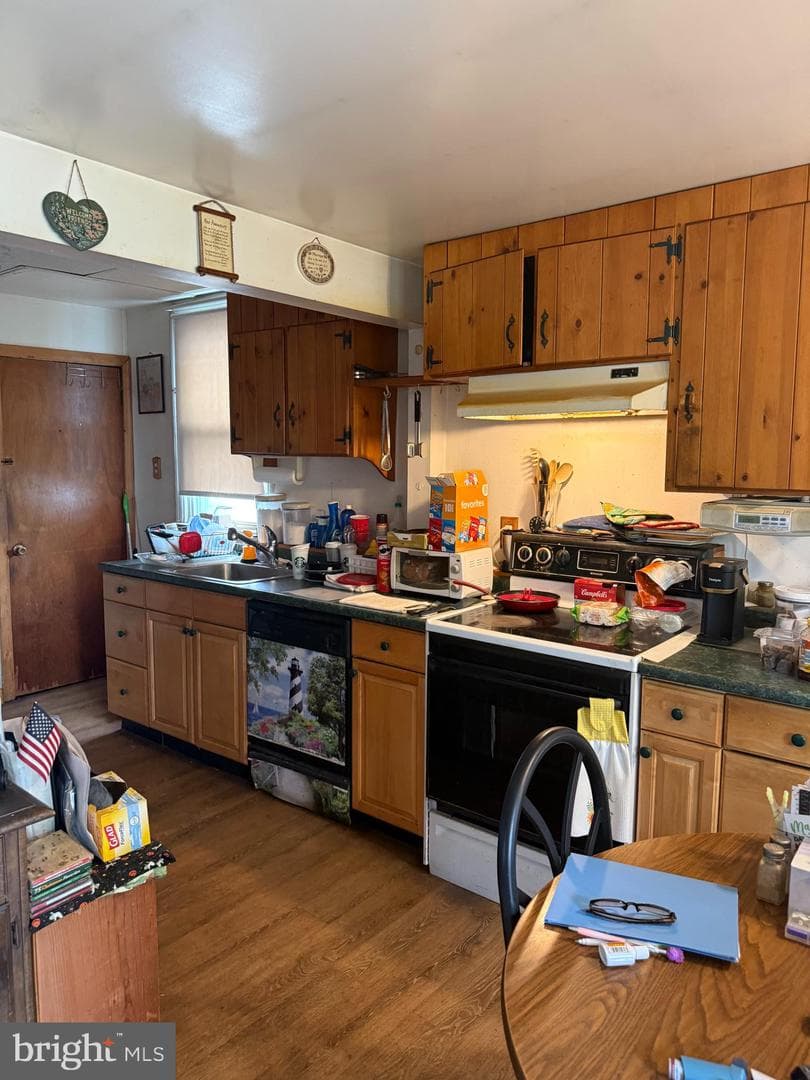2240 College Avenue photo 4
