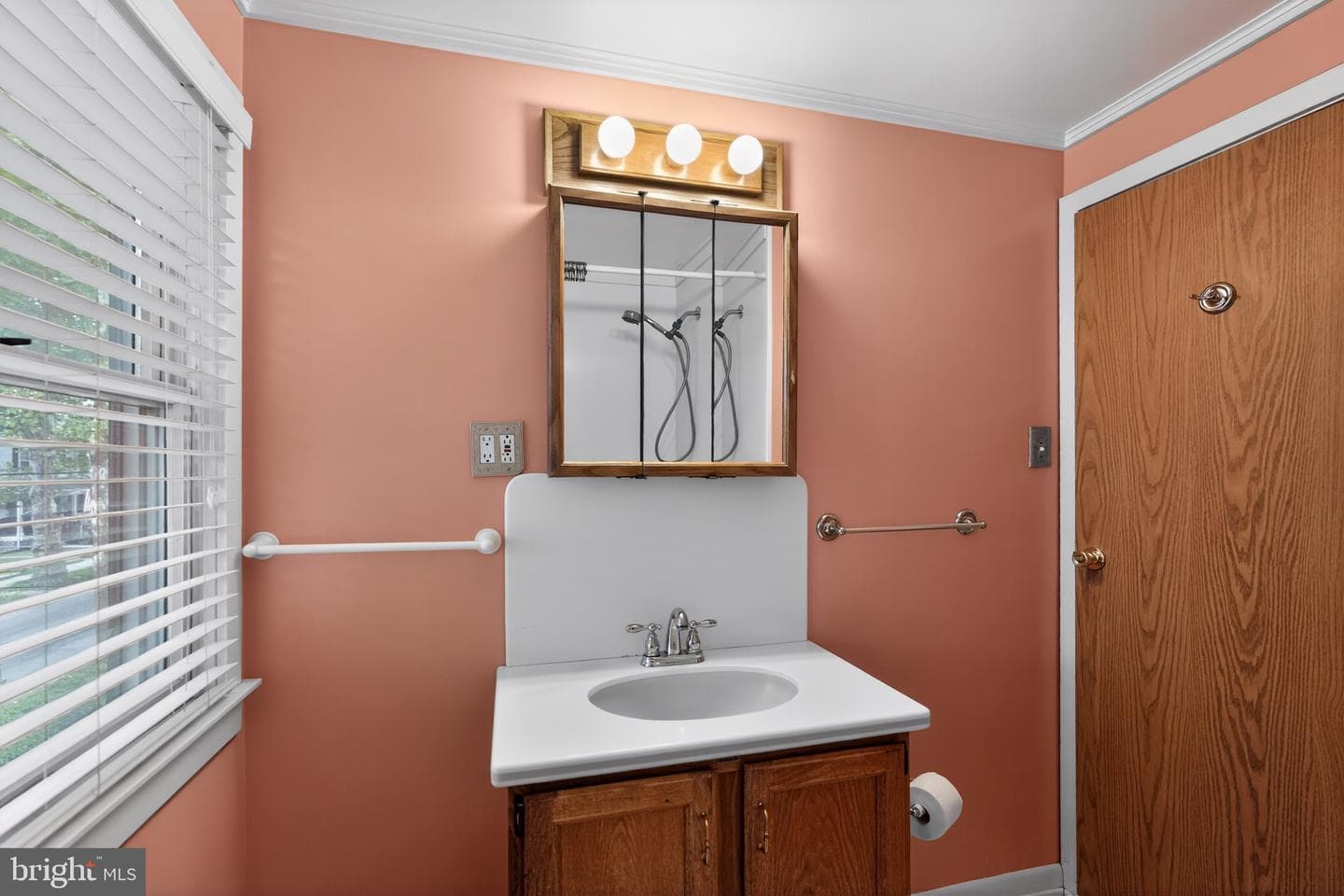 235 Madison Street photo 21