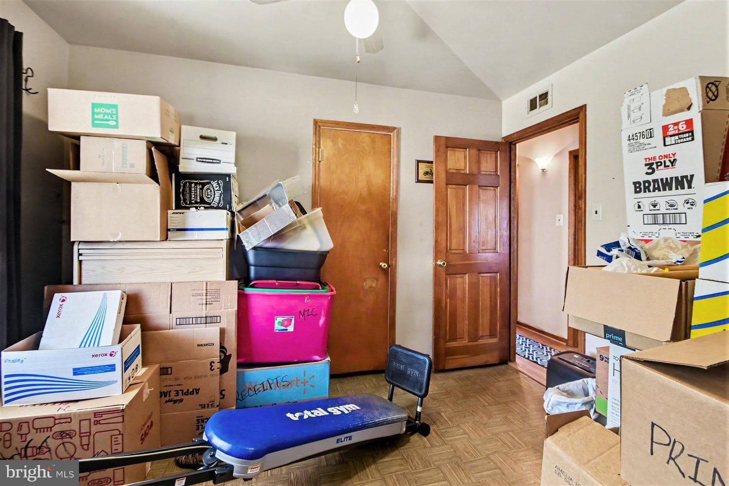 803 Hilary Avenue photo 17
