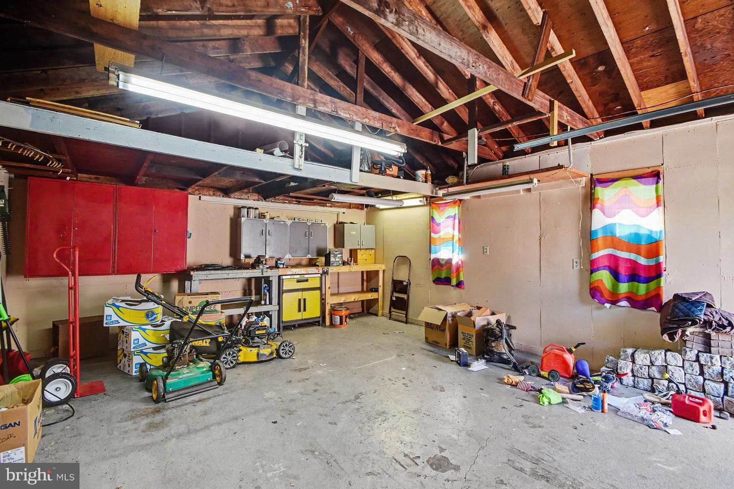 803 Hilary Avenue photo 23