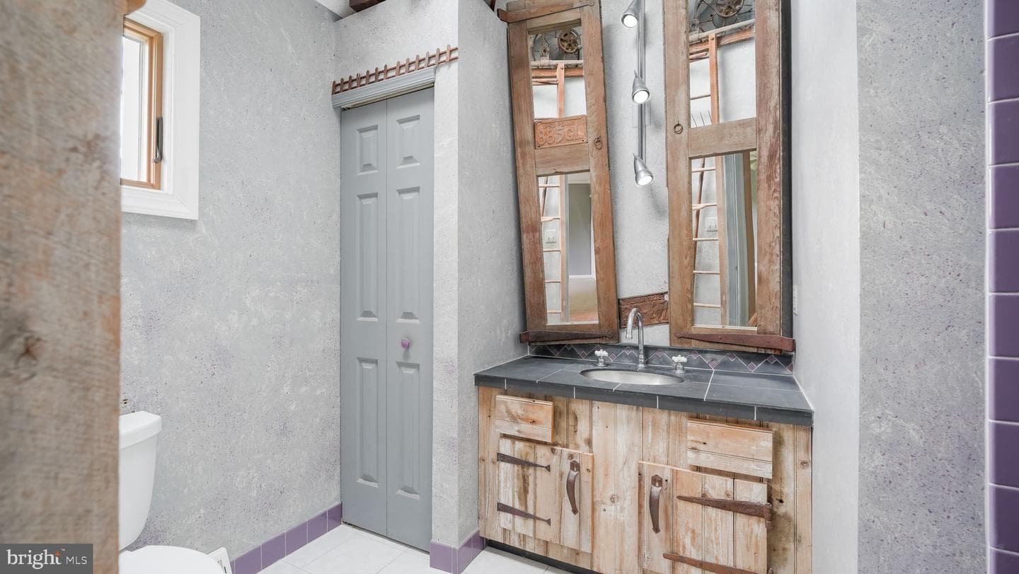 108 Williamson Court photo 20