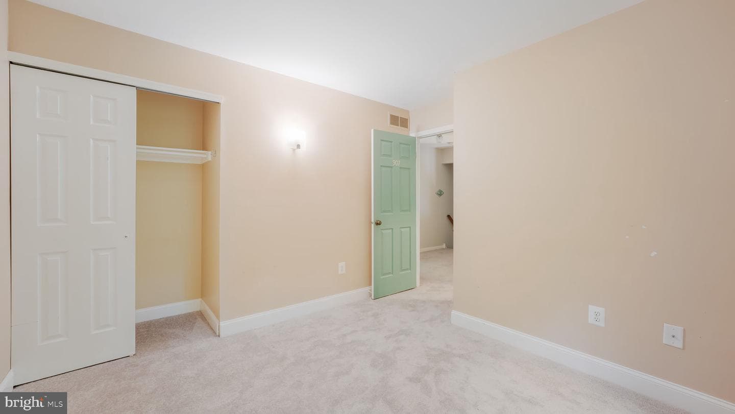108 Williamson Court photo 23