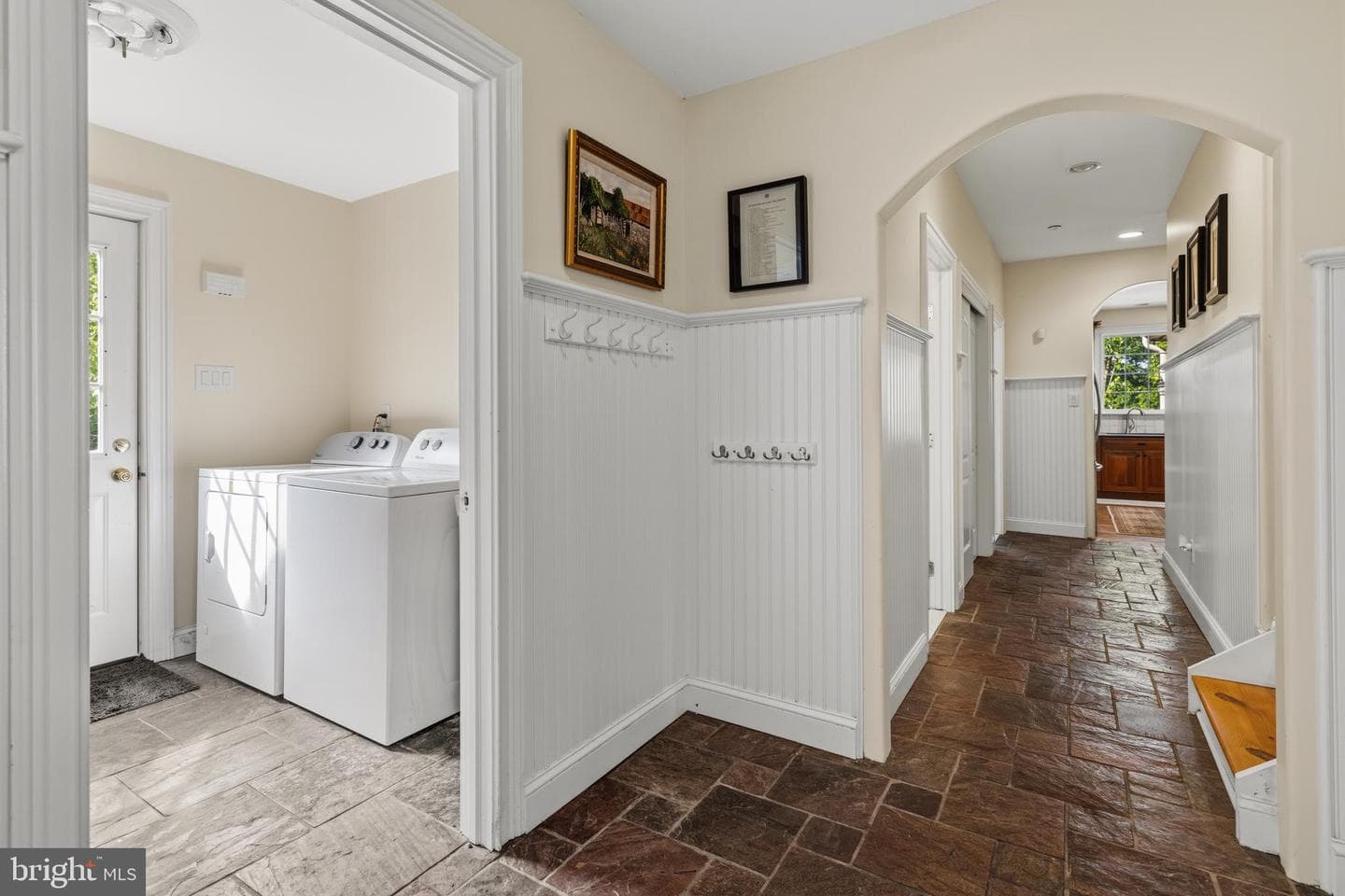 265 Walter Road photo 37