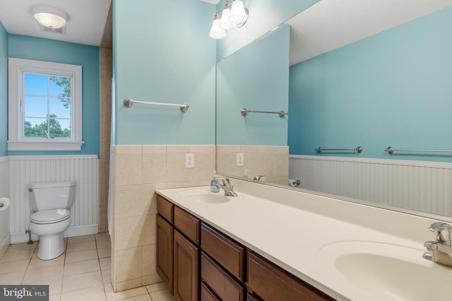 265 Walter Road photo 44