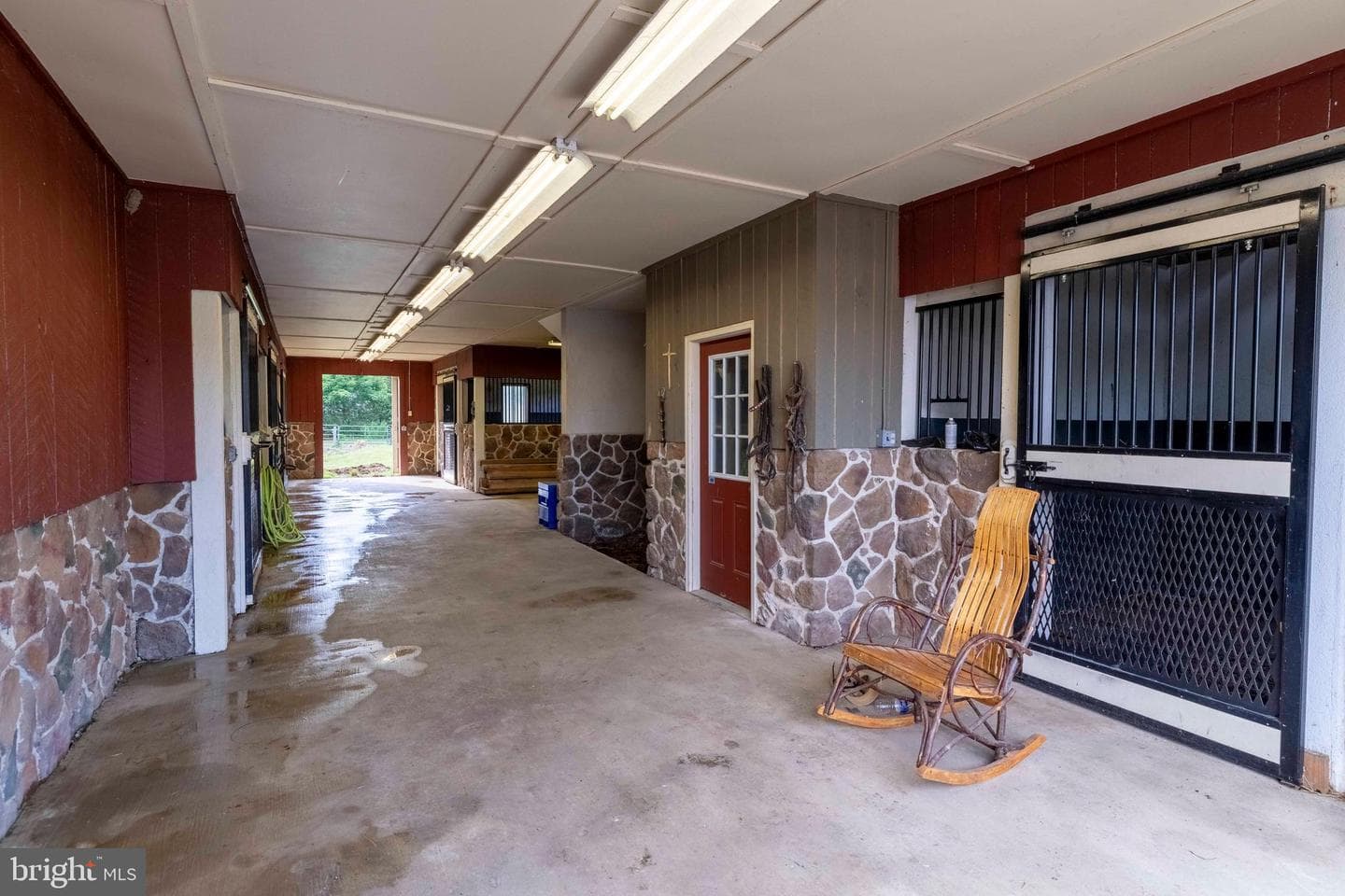 265 Walter Road photo 60