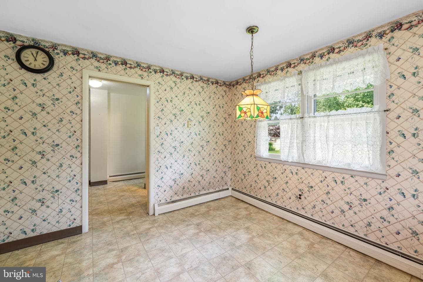 340 Hampton Drive photo 8